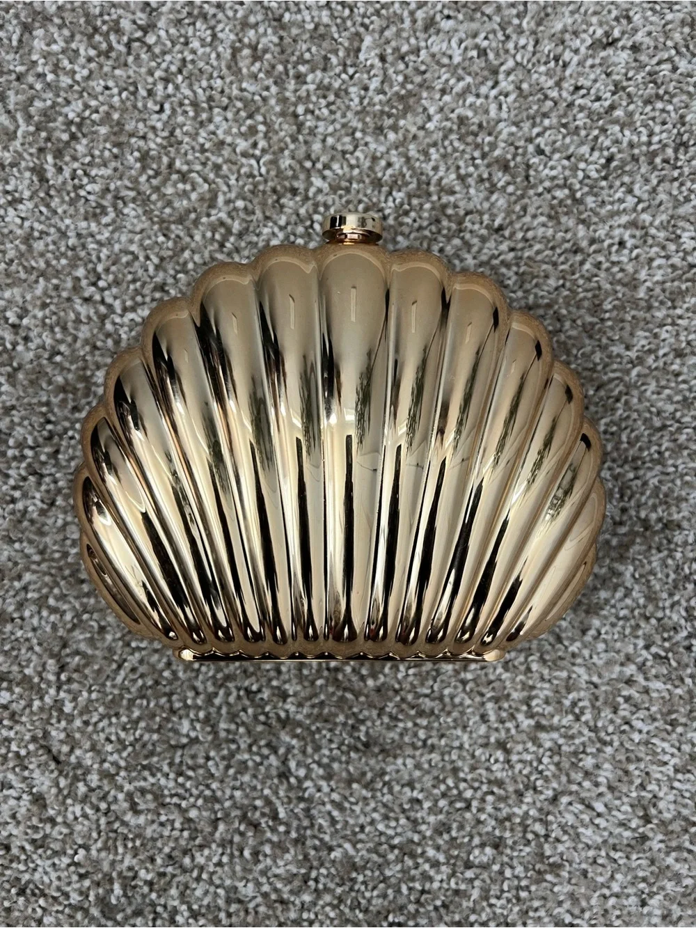 Gold Shell Clutch Bag - Elegant Metallic Evening Bag